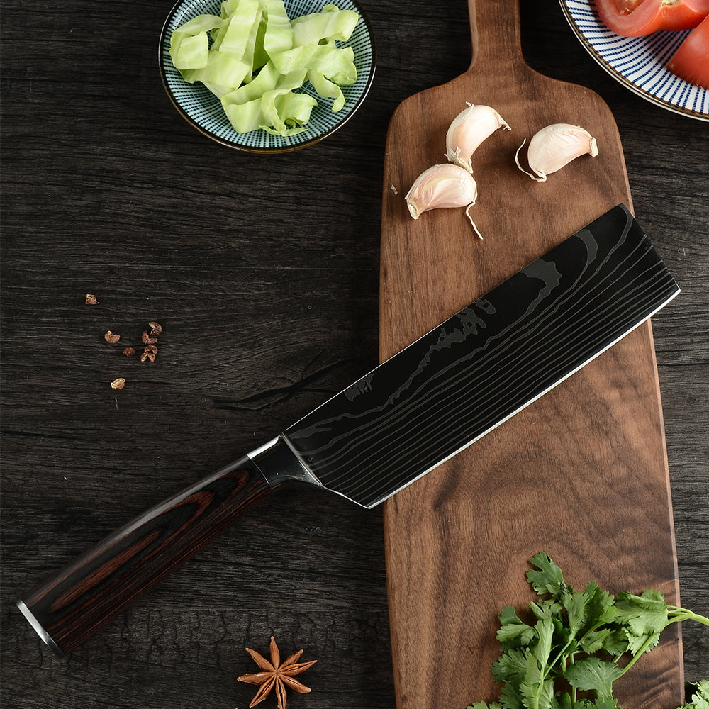 7 inch Nakiri chef knife with Damascus pattern blade and sheath